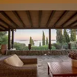 Villa Naldera *